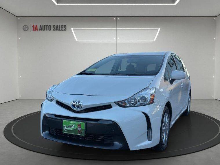 TOYOTA PRIUS V 2017 JTDZN3EU0HJ068343 image